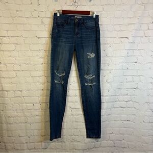 Rewash Vintage Reunion Distressed Dark Wash Skinny Jeans size 27